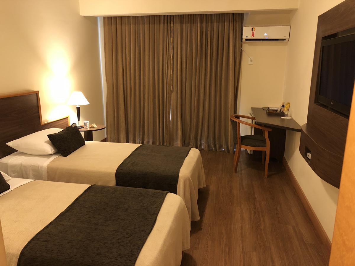 Gran Continental Hotel 타우바테 외부 사진