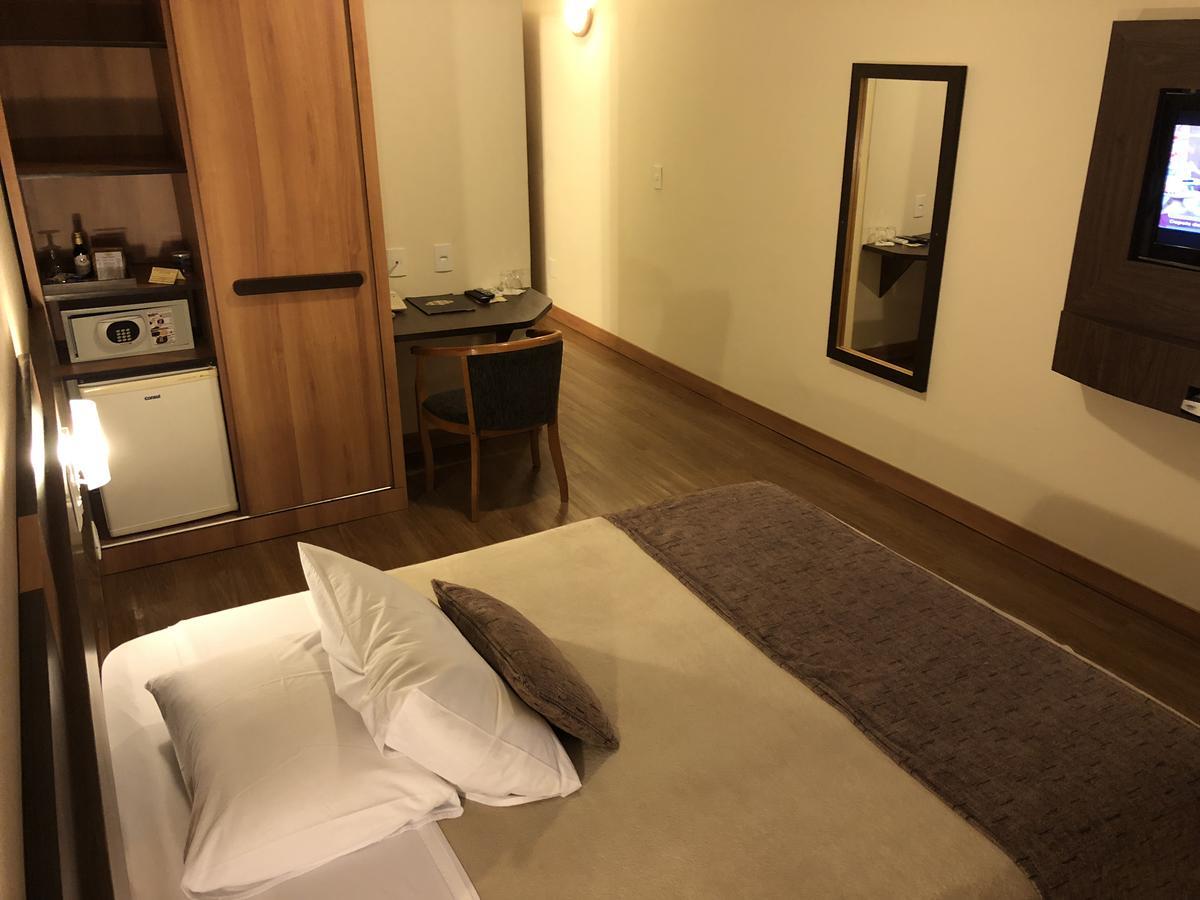 Gran Continental Hotel 타우바테 외부 사진
